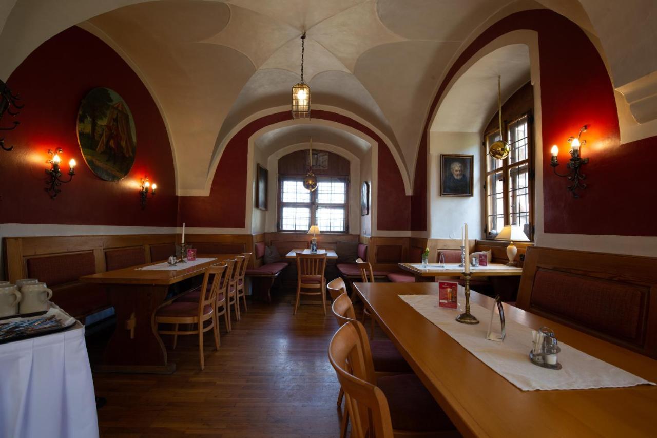 Schlosshotel Harburg Esterno foto