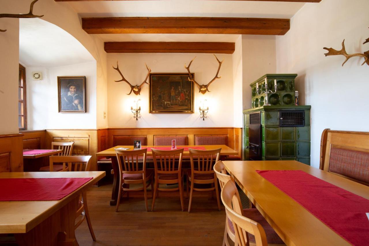 Schlosshotel Harburg Esterno foto
