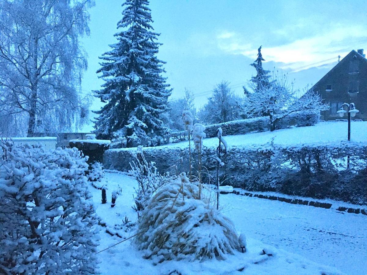 Schlosshotel Harburg Esterno foto
