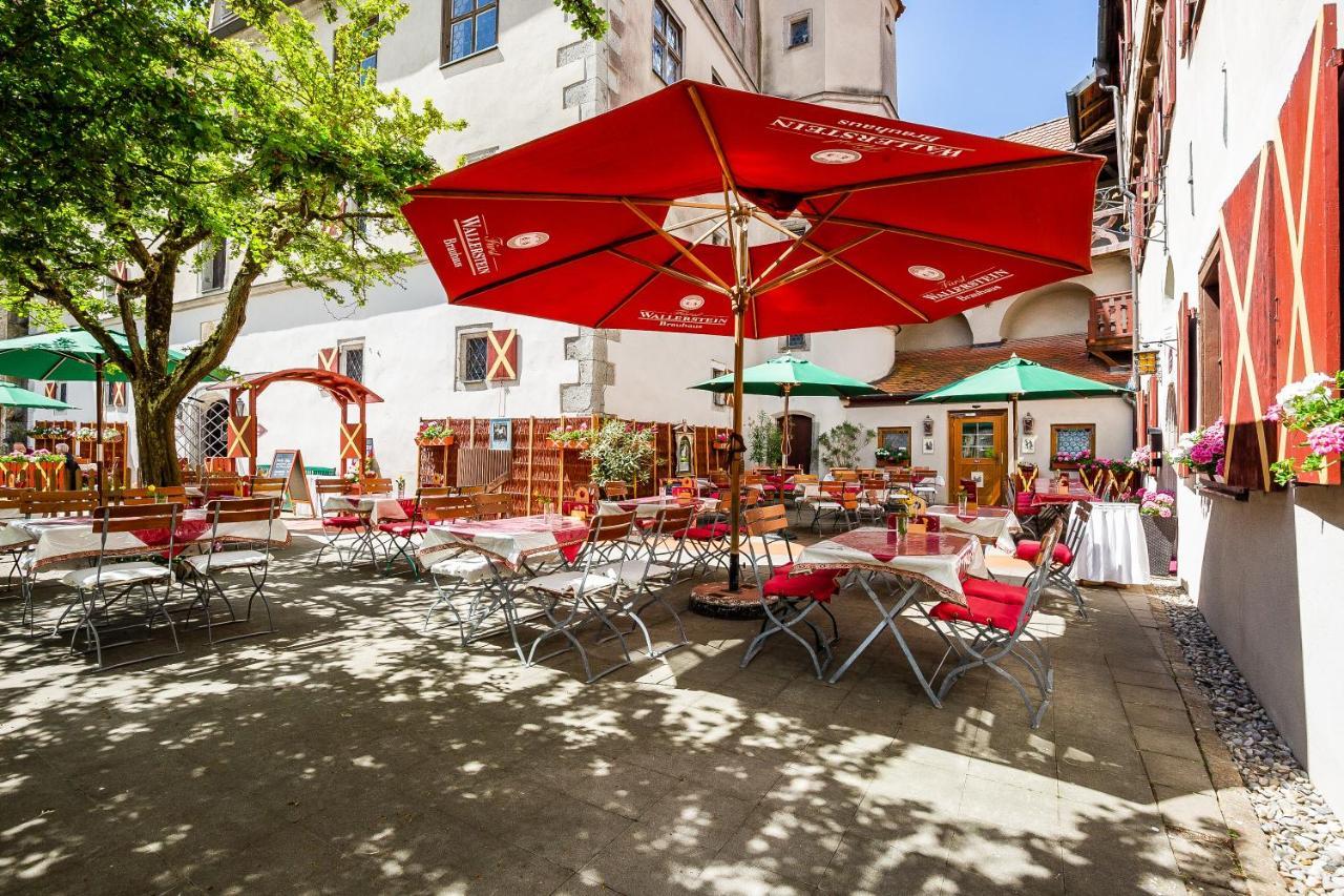 Schlosshotel Harburg Esterno foto