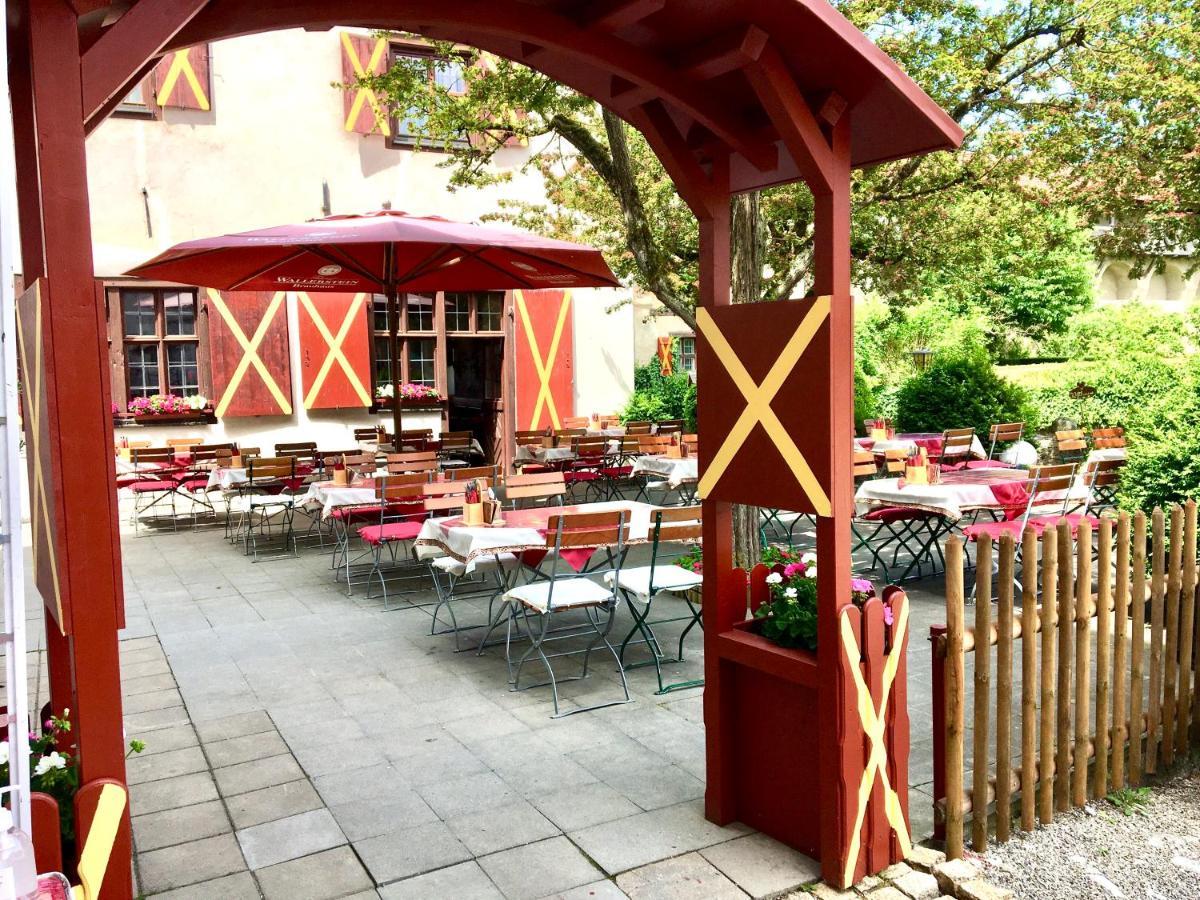 Schlosshotel Harburg Esterno foto